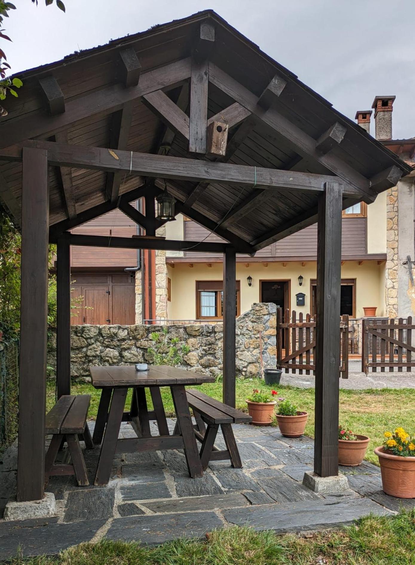 Casa Luisa Biedes, Pilona Villa Infiesto Ngoại thất bức ảnh